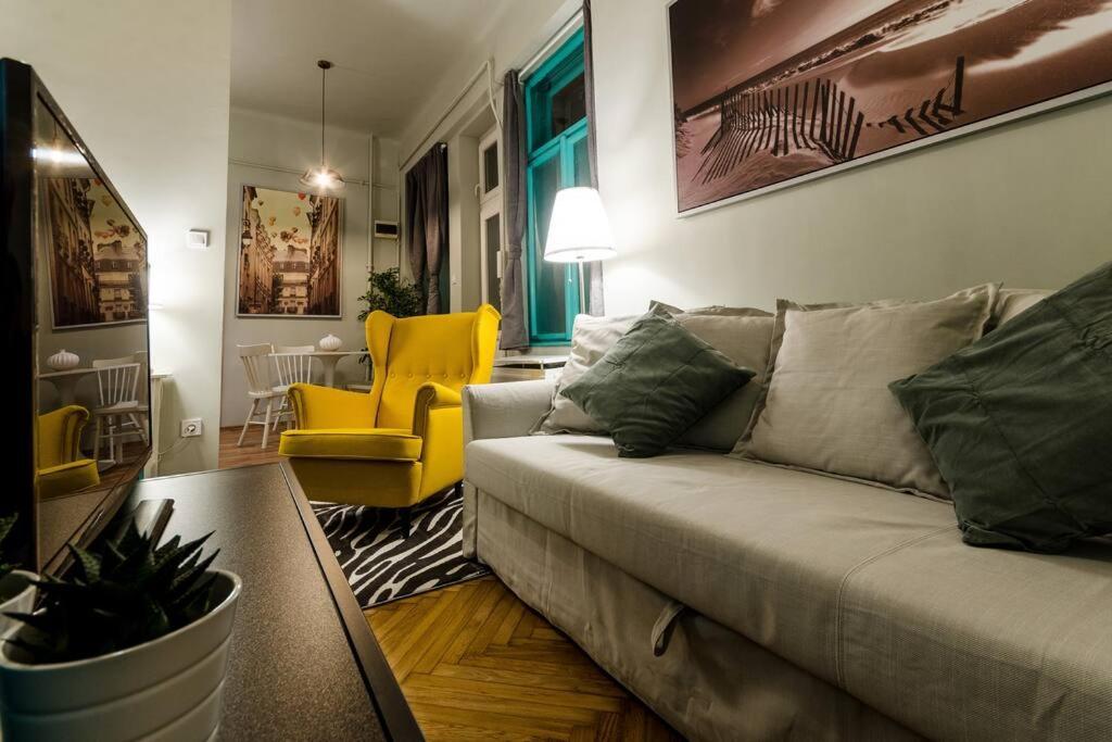 Cosy Apartment In Party District K30 布达佩斯 外观 照片